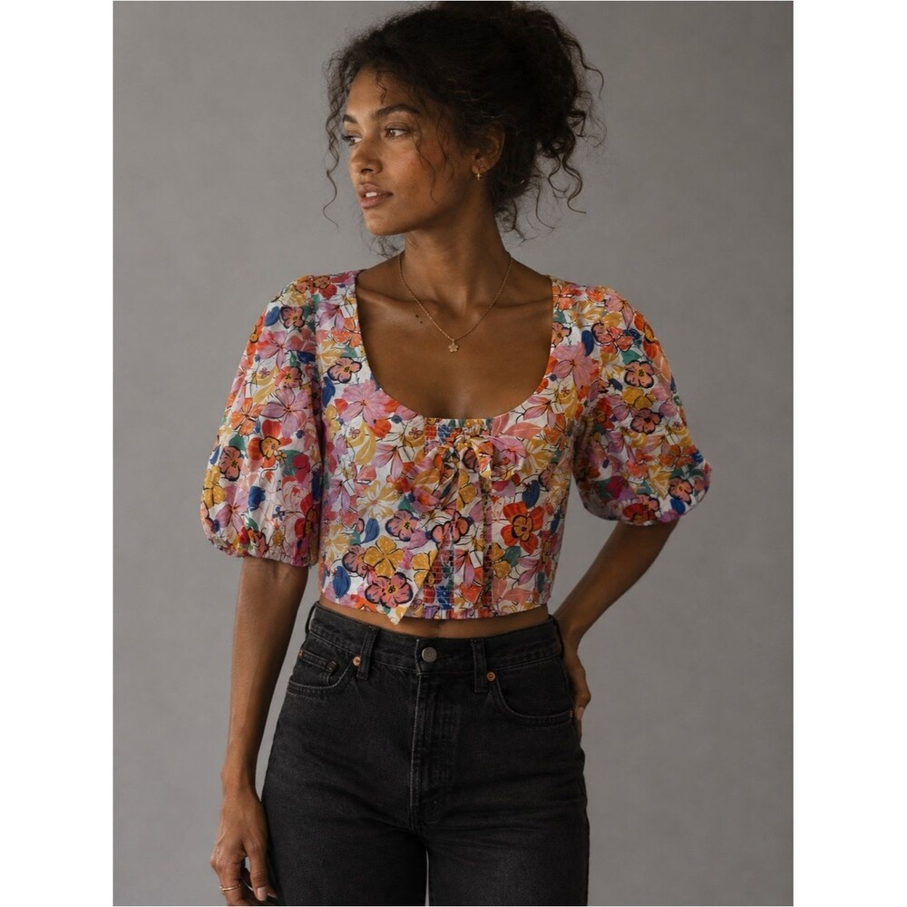 NWT Endless Rose Floral Crop Top in Pink, Yellow & Blue Size Medium